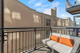 2911 2nd Ave, Seattle, WA 98121 - Photo 14