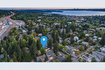 11610 NE 92nd Street, Kirkland, WA 98033 - Photo 38