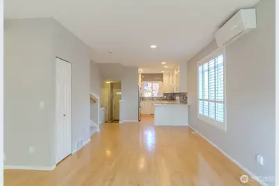 2761 NW 65th Street, Seattle, WA 98117 - Photo 20