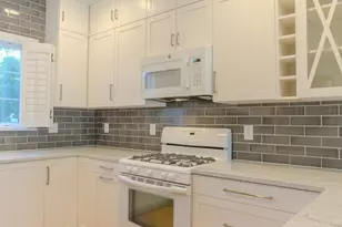 2761 NW 65th St, Seattle, WA 98117 - Photo 16