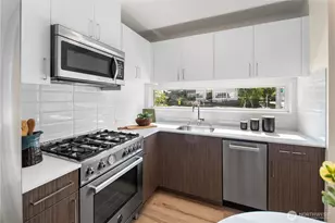 4630 Linden Ave N, Seattle, WA 98103 - Photo 8