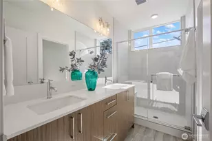 4630 Linden Ave N, Seattle, WA 98103 - Photo 14