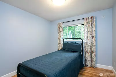 18910 71st Avenue NE, Kenmore, WA 98028 - Photo 2