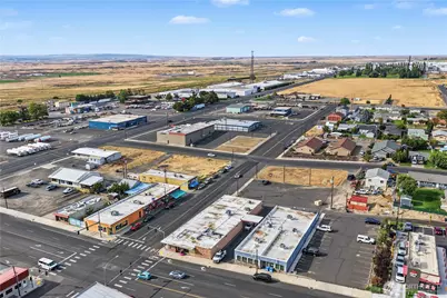 101 E Main Street, Othello, WA 99344 - Photo 1