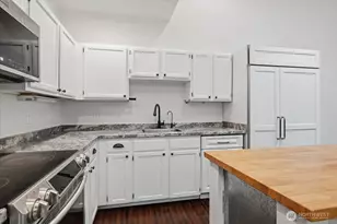8629 240th Street SW, Edmonds, WA 98026 - Photo 6