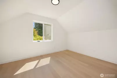 14205 77th Avenue NE, Kirkland, WA 98034 - Photo 6