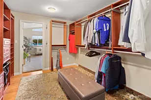 13210 Holmes Point Dr NE, Kirkland, WA 98034 - Photo 20