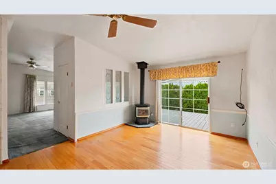 32820 20th Avenue S #63, Federal Way, WA 98003 - Photo 6