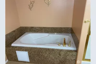 1380 Eastmont #803, East Wenatchee, WA 98802 - Photo 12