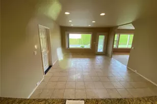 1380 Eastmont, East Wenatchee, WA 98802 - Photo 4