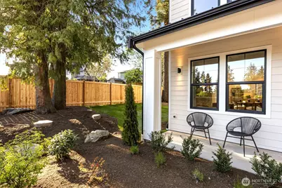 11608 NE 92nd Street, Kirkland, WA 98033 - Photo 36