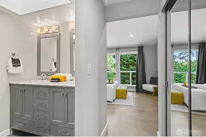 14023 SE 60th Street, Bellevue, WA 98006 - Photo 22