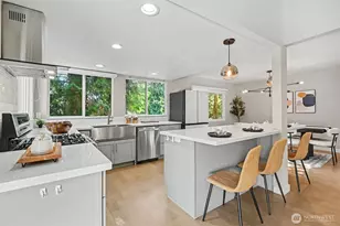 14023 SE 60th St, Bellevue, WA 98006 - Photo 10