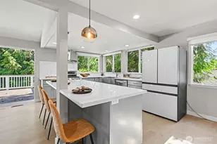 14023 SE 60th St, Bellevue, WA 98006 - Photo 12