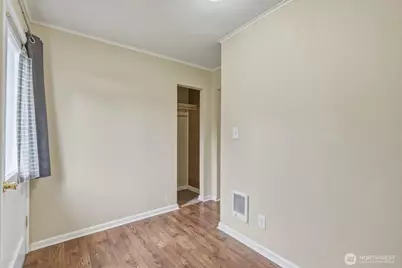 1002 N 10th Avenue, Kelso, WA 98626 - Photo 22
