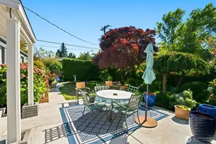 3903 SW Rose St, Seattle, WA 98136 - Photo 8