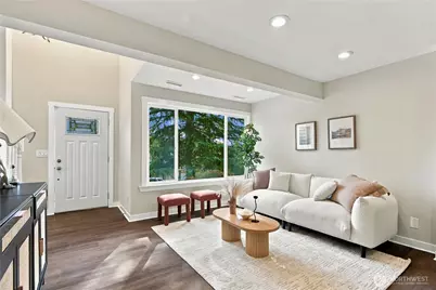 12613 93rd Place NE, Kirkland, WA 98034 - Photo 2