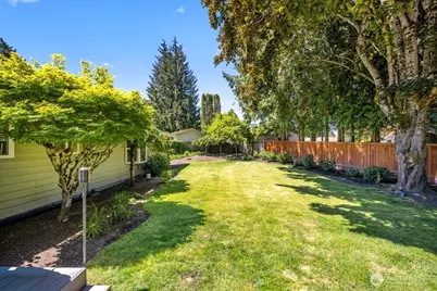 12610 SE 73rd Place, Newcastle, WA 98056 - Photo 34
