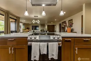 7227 S 128th, Seattle, WA 98178 - Photo 8