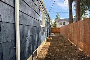 1721 S Mason Ave, Tacoma, WA 98405 - Photo 2