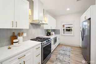 3037 21st Ave W, Seattle, WA 98199 - Photo 14