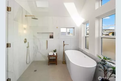3037 21st Avenue W, Seattle, WA 98199 - Photo 22