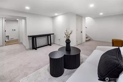 3037 21st Avenue W, Seattle, WA 98199 - Photo 30