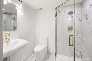 3037 21st Ave W, Seattle, WA 98199 - Photo 32