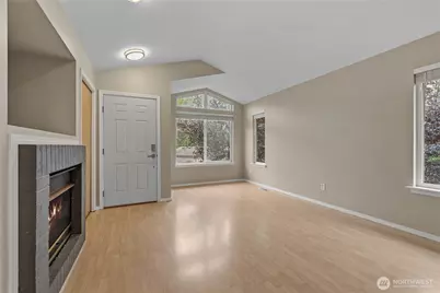 2210 Grade Road #2, Lake Stevens, WA 98258 - Photo 10