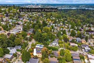 440 26th Avenue E, Seattle, WA 98112 - Photo 32