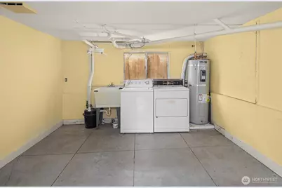 440 26th Avenue E, Seattle, WA 98112 - Photo 24