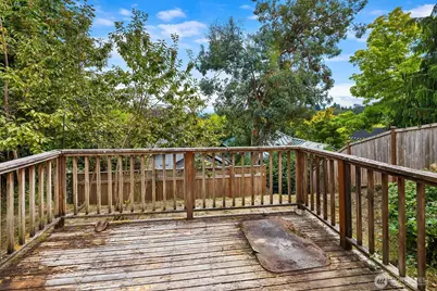 440 26th Avenue E, Seattle, WA 98112 - Photo 4
