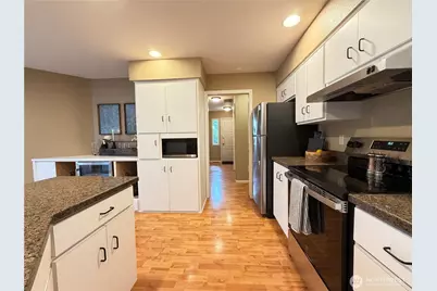 6812 Golf View Drive #B, Lynden, WA 98264 - Photo 18
