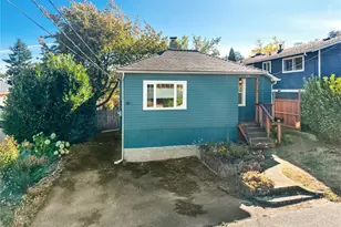 733 N 97th St, Seattle, WA 98103 - Photo 2