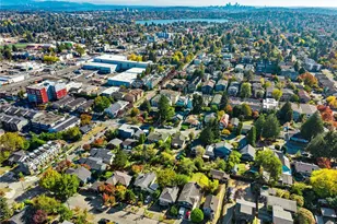 733 N 97th St, Seattle, WA 98103 - Photo 36