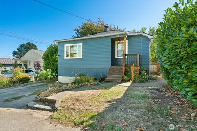 733 N 97th  Street, Seattle, WA 98103 - Photo 4