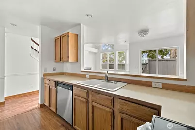 6704 S 239th Place #B102, Kent, WA 98032 - Photo 6