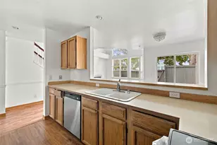 6704 S 239th Pl, Kent, WA 98032 - Photo 6