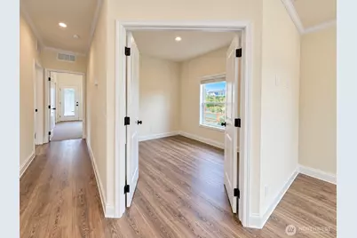 2048 Timber Street #122, Enumclaw, WA 98022 - Photo 6