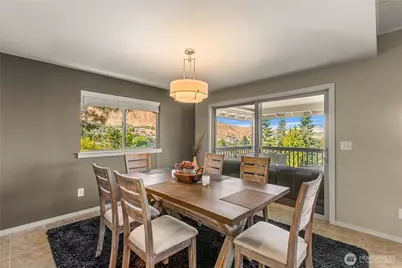 1729 Canyon Crest Drive, Wenatchee, WA 98801 - Photo 6