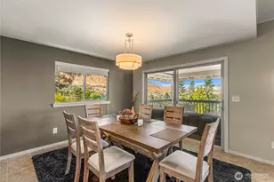 1729 Canyon Crest Dr, Wenatchee, WA 98801 - Photo 6