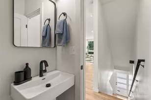 12225 Roseberg Ave S, Seattle, WA 98168 - Photo 6