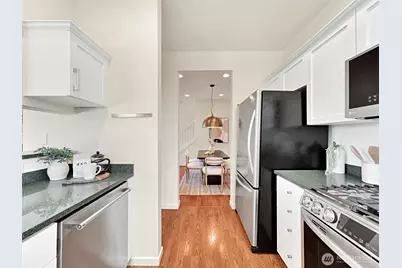 23901 SE 7th Lane, Sammamish, WA 98074 - Photo 12