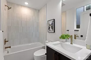 6318 41st Ave SW, Seattle, WA 98136 - Photo 12