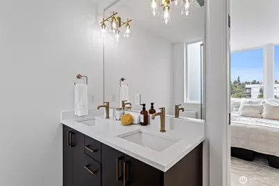 6318 41st Avenue SW #E5, Seattle, WA 98136 - Photo 22