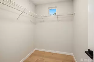 10041 38th Ave NE, Seattle, WA 98125 - Photo 18