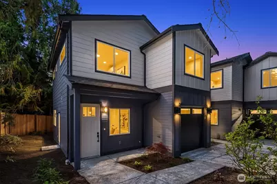 10041 38th Avenue NE, Seattle, WA 98125 - Photo 2