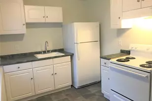 123 Acorn St, Bremerton, WA 98310 - Photo 10