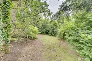 15062 SE 44 St, Bellevue, WA 98006 - Photo 6