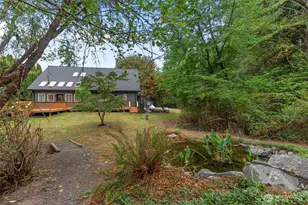 10454 Arrow Point Dr NE, Bainbridge Island, WA 98110 - Photo 36